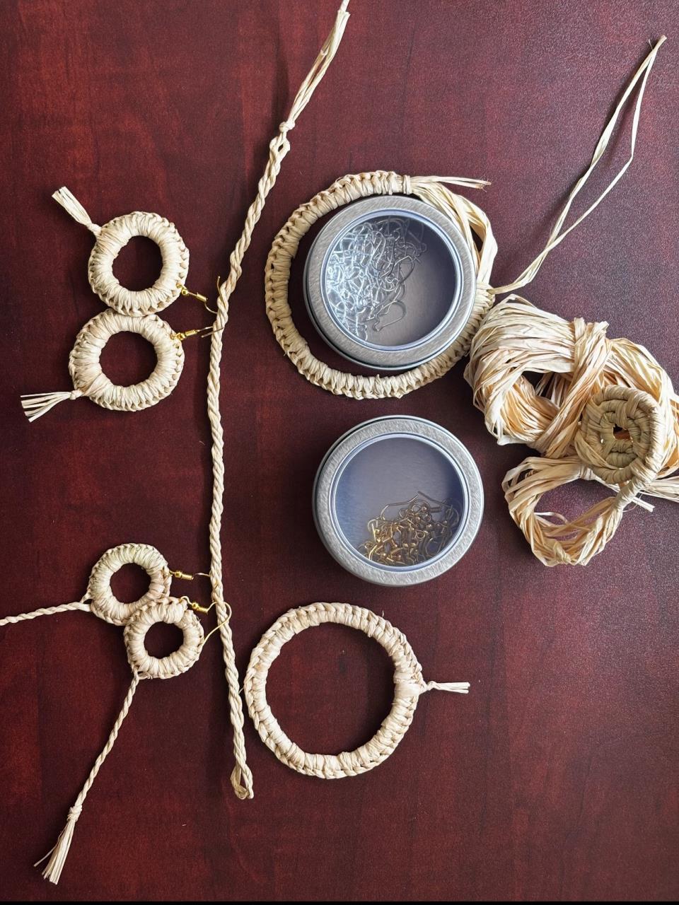 Weaving Workshops at the Library